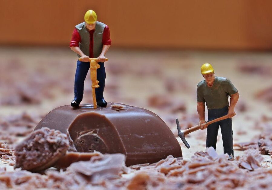 miniature figure, model train figure, miniature-1745770.jpg